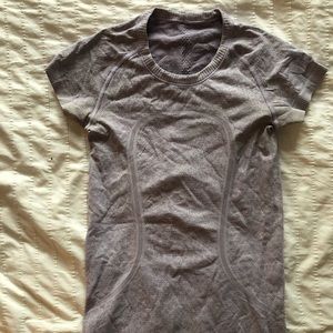 Lululemon swiftly tech short sleeve